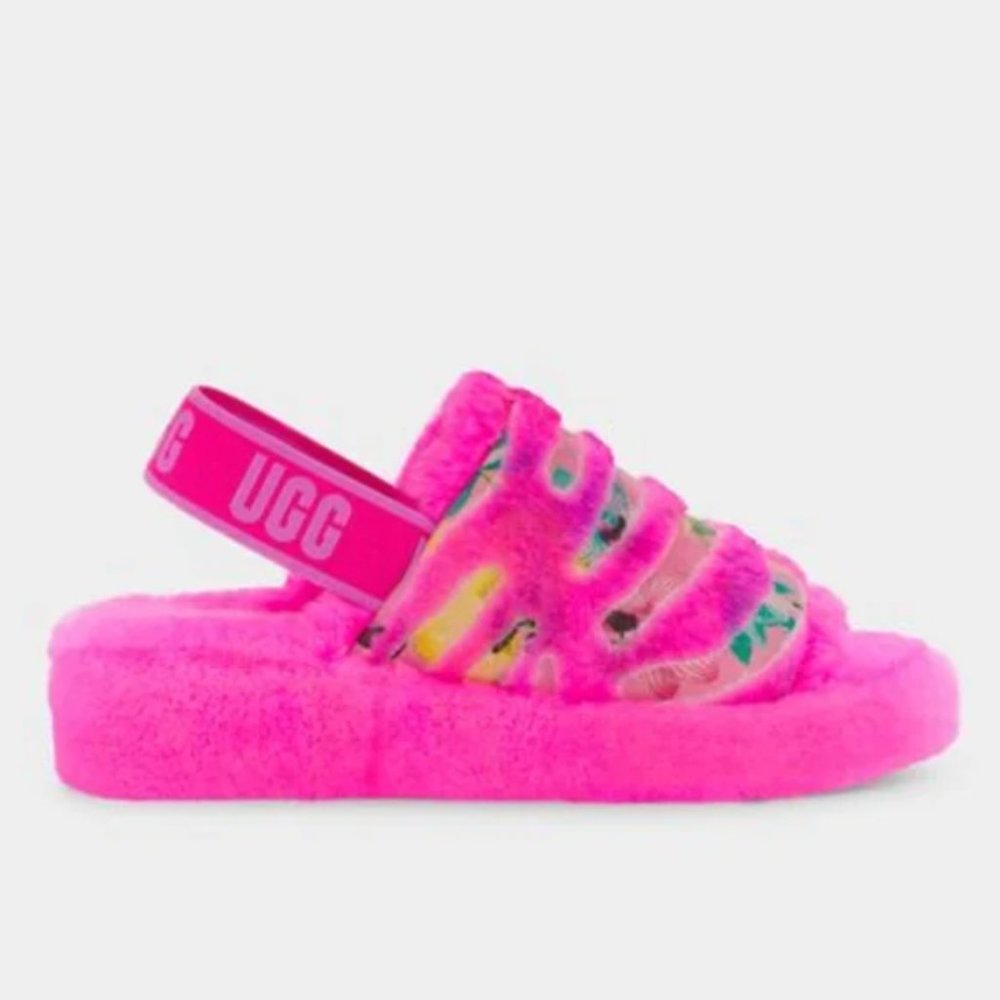 Women’s UGG slippers NWOB